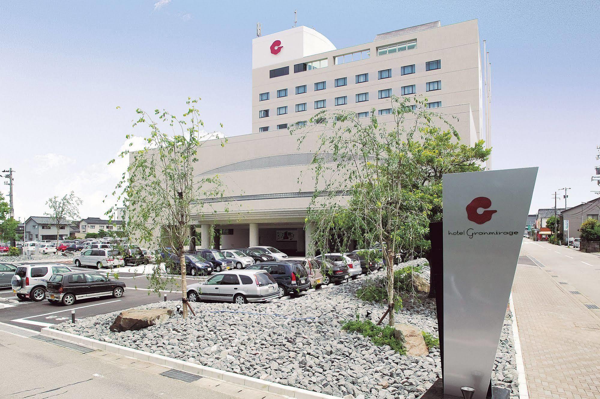 Hotel Granmirage Uozu Exterior photo